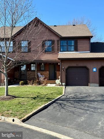 53 CLIVEDEN CT, Trenton, NJ 08648