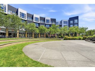 12600 Sw CRESCENT St 216, Beaverton, OR 97005
