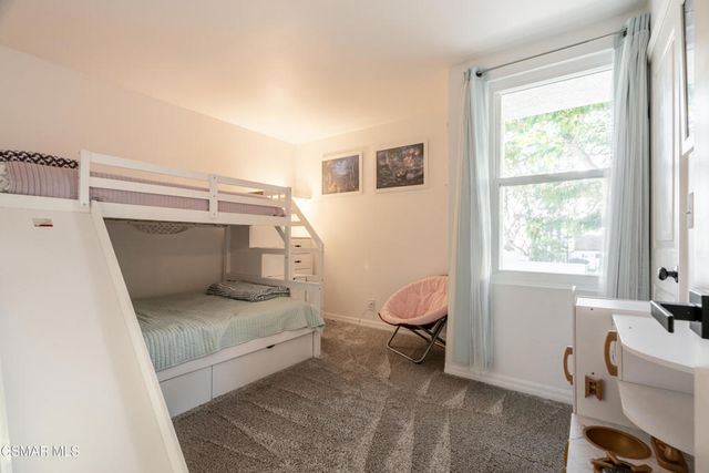 744 Tuolumne Avenue, Thousand Oaks, CA 91360