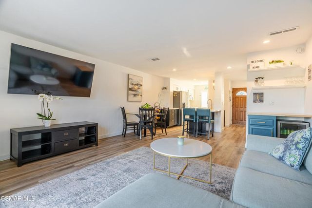 744 Tuolumne Avenue, Thousand Oaks, CA 91360