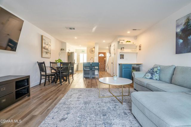 744 Tuolumne Avenue, Thousand Oaks, CA 91360