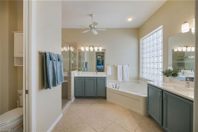 204 Glen Eagle CIR, Naples, FL 34104