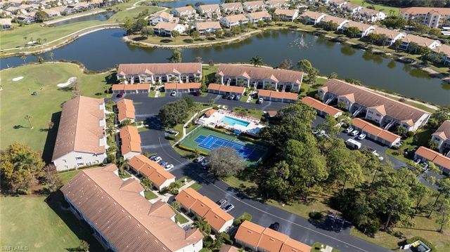 204 Glen Eagle CIR, Naples, FL 34104