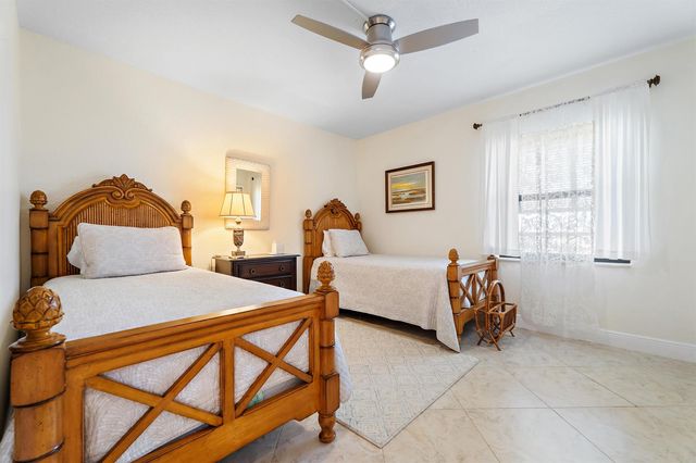 356 Golfview Road 903, North Palm Beach, FL 33408