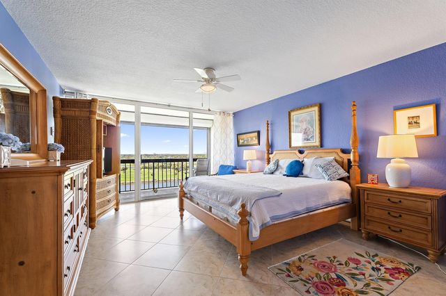 356 Golfview Road 903, North Palm Beach, FL 33408