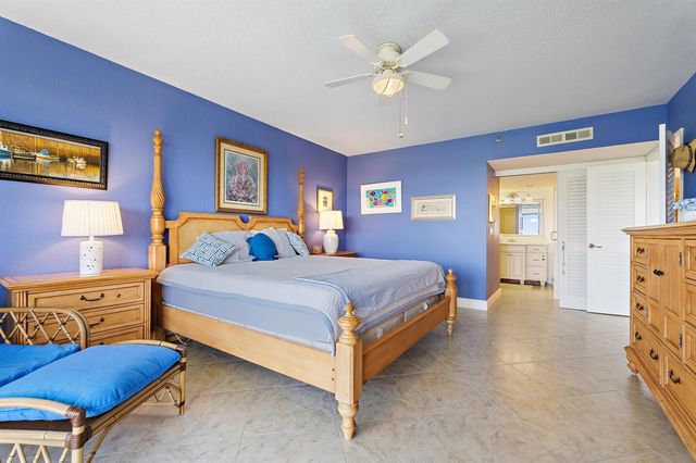 356 Golfview Road 903, North Palm Beach, FL 33408