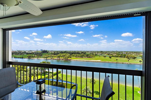 356 Golfview Road 903, North Palm Beach, FL 33408