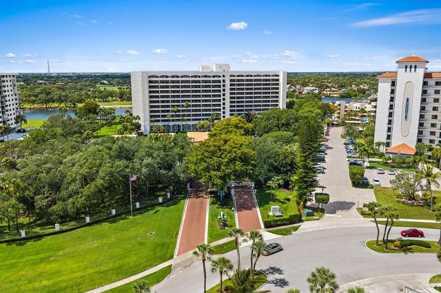 356 Golfview Road 903, North Palm Beach, FL 33408