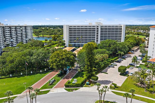 356 Golfview Road 903, North Palm Beach, FL 33408