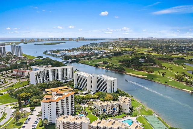 356 Golfview Road 903, North Palm Beach, FL 33408