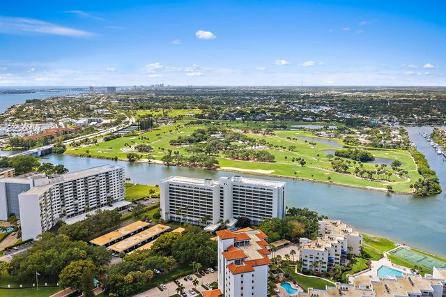 356 Golfview Road 903, North Palm Beach, FL 33408