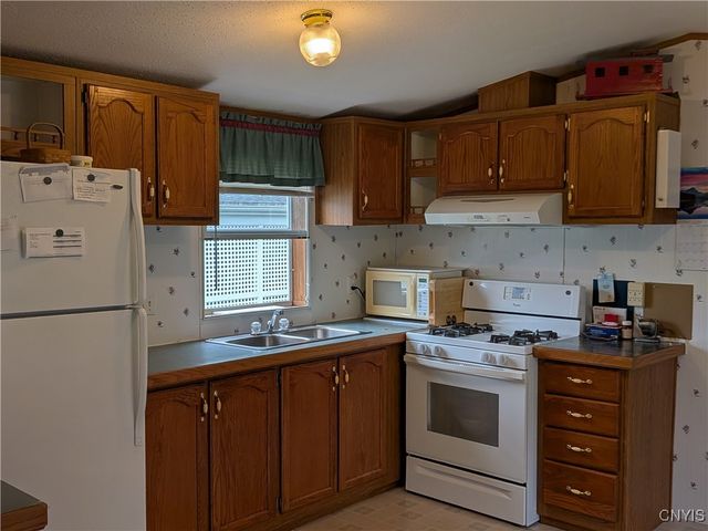 37 Sunnyfield Drive, Owego, NY 13827