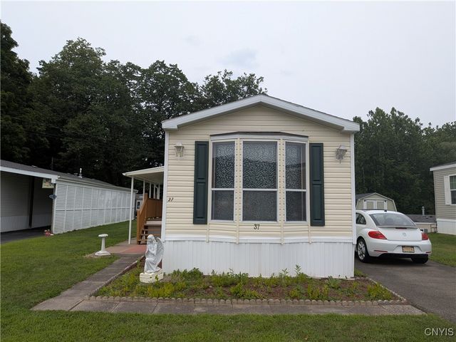 37 Sunnyfield Drive, Owego, NY 13827