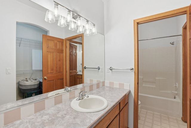 507 E Ziegler Ln, Colbert, WA 99005