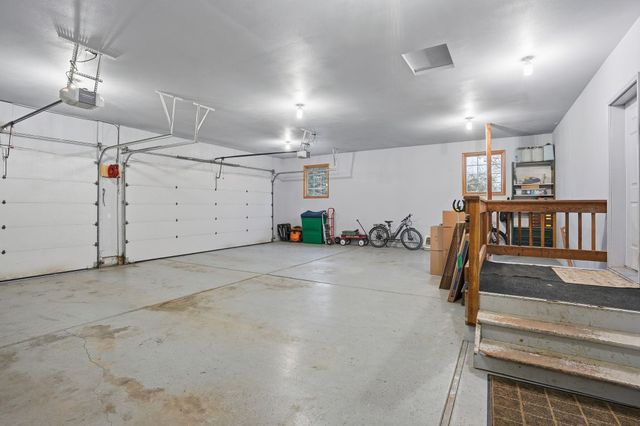 507 E Ziegler Ln, Colbert, WA 99005