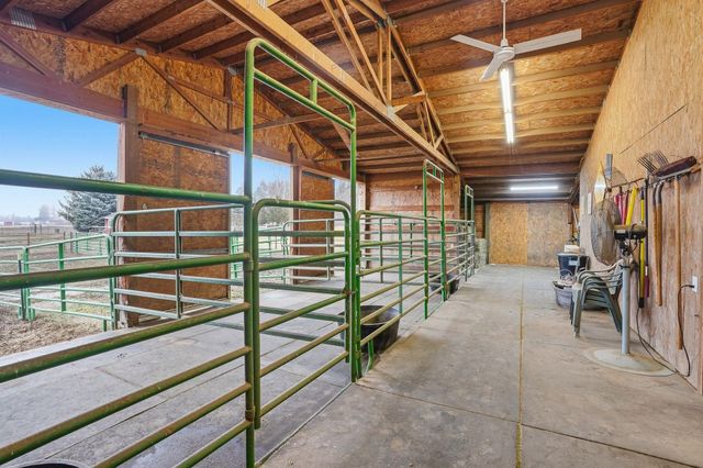 507 E Ziegler Ln, Colbert, WA 99005