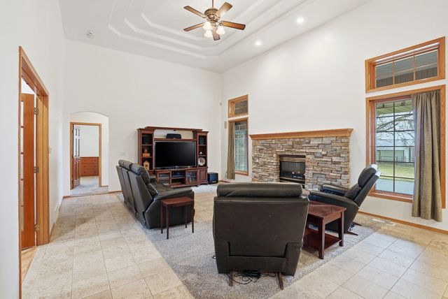 507 E Ziegler Ln, Colbert, WA 99005