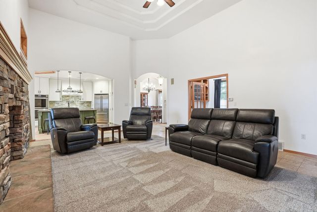 507 E Ziegler Ln, Colbert, WA 99005