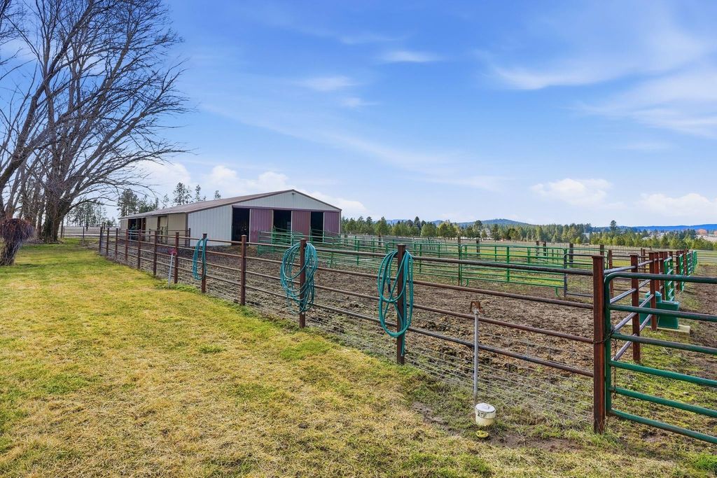 507 E Ziegler Ln, Colbert, WA 99005 photo 32