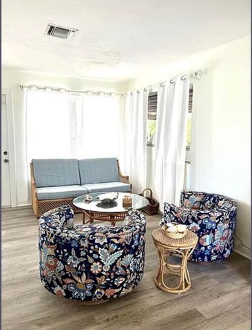 24 SW 12th Street, Dania Beach, FL 33004