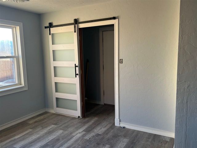 1916 SW Park Grove Dr, Lawton, OK 73505