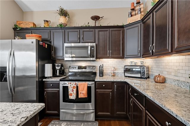 1314 Bridgewater Way N, Mansfield, OH 44906