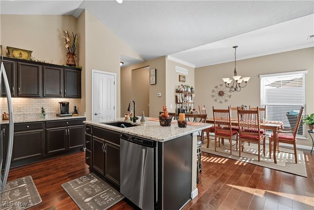 1314 Bridgewater Way N, Mansfield, OH 44906