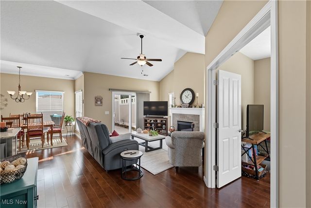 1314 Bridgewater Way N, Mansfield, OH 44906