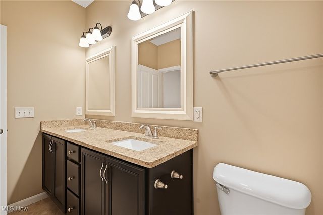 1314 Bridgewater Way N, Mansfield, OH 44906