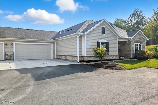 1314 Bridgewater Way N, Mansfield, OH 44906