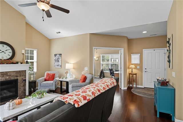 1314 Bridgewater Way N, Mansfield, OH 44906