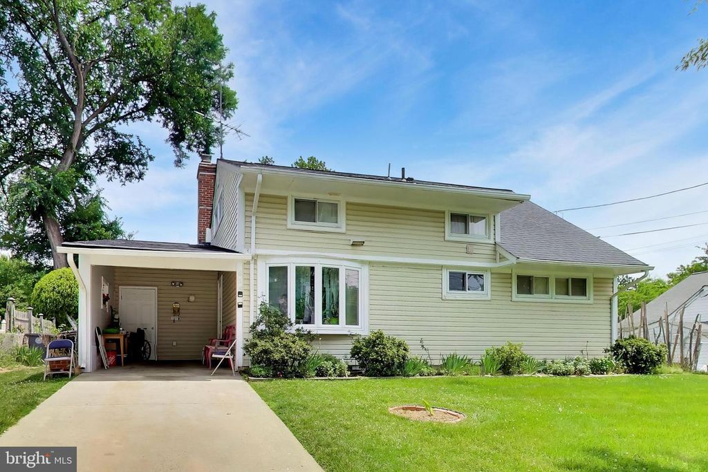 818 E JEFFERSON ST, Rockville, MD 20852