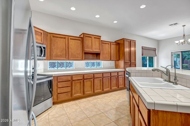 42328 N CROSSWATER Way, Anthem, AZ 85086