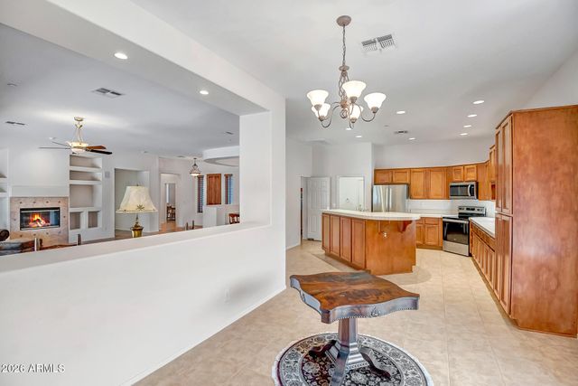 42328 N CROSSWATER Way, Anthem, AZ 85086