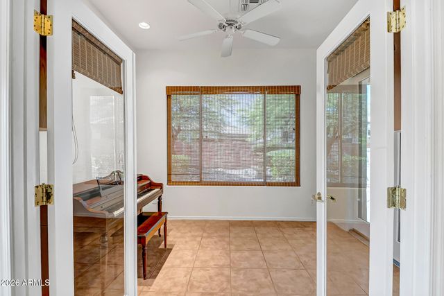 42328 N CROSSWATER Way, Anthem, AZ 85086