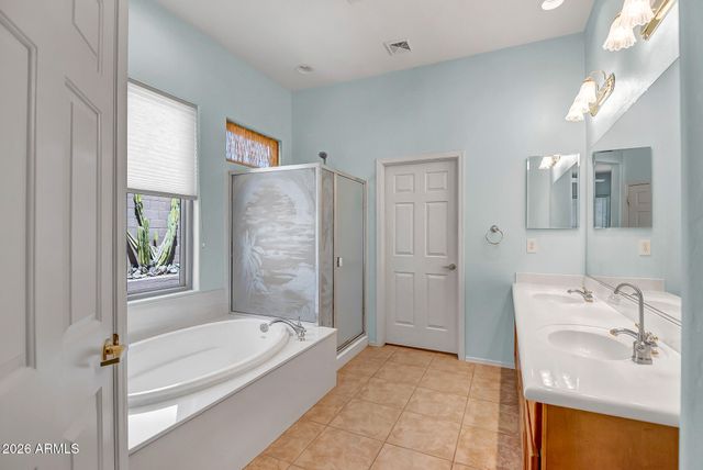 42328 N CROSSWATER Way, Anthem, AZ 85086