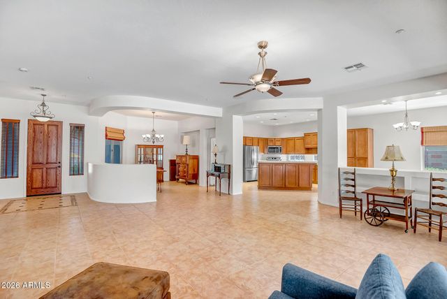 42328 N CROSSWATER Way, Anthem, AZ 85086