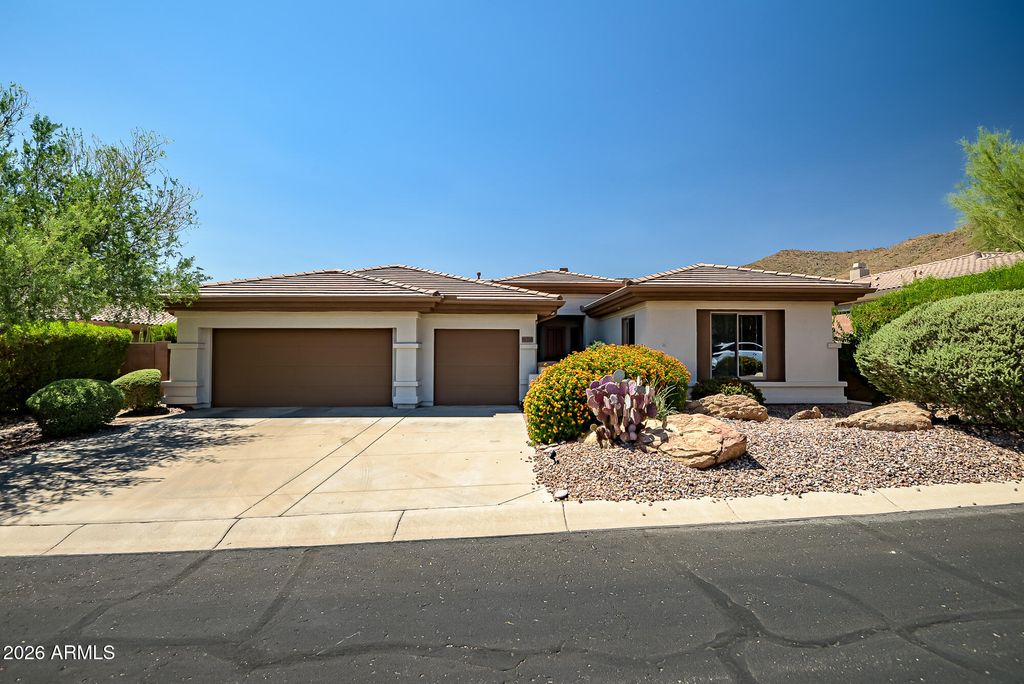 42328 N CROSSWATER Way, Anthem, AZ 85086