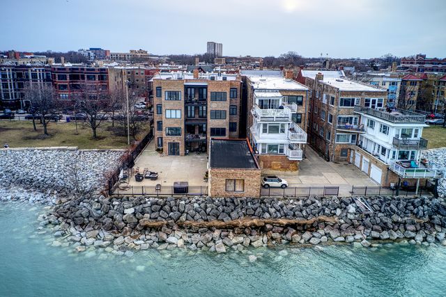 7731 N EASTLAKE Terrace GN, Chicago, IL 60626