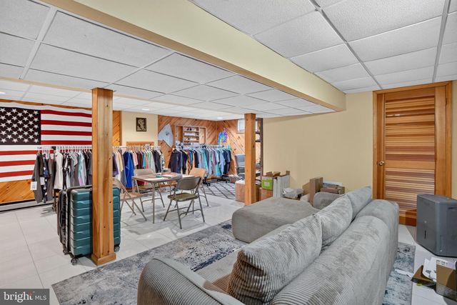 3 BERWICK LN, Sicklerville, NJ 08081