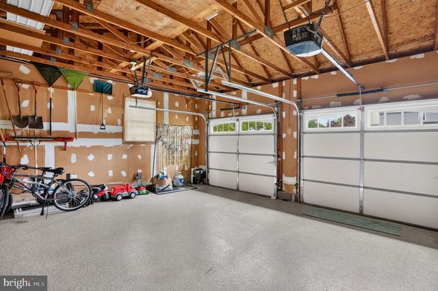 3 BERWICK LN, Sicklerville, NJ 08081