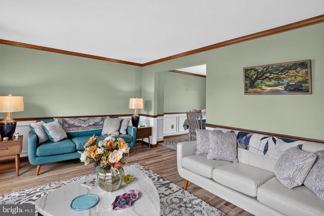 3 BERWICK LN, Sicklerville, NJ 08081