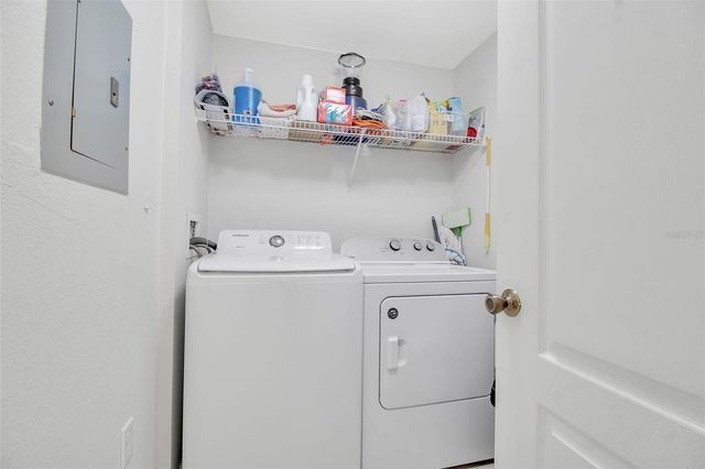 4122 CENTRAL SARASOTA PARKWAY 1914, Sarasota, FL 34238