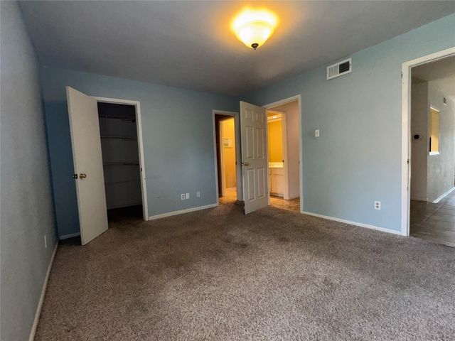 9106 Emberglow Lane, Dallas, TX 75243