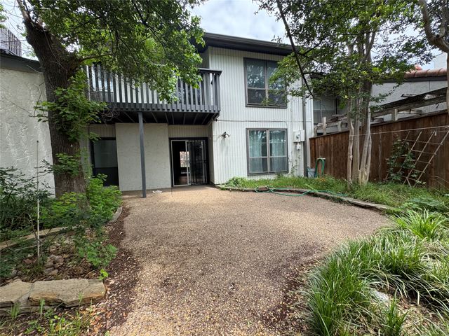 9106 Emberglow Lane, Dallas, TX 75243