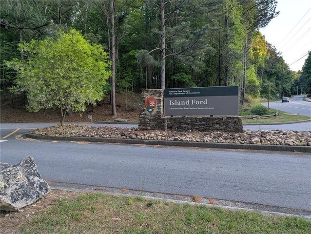 8839 Long Beach Circle, Sandy Springs, GA 30350