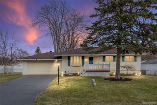 5214 Heath Avenue, Independence Charter Township, MI 48346