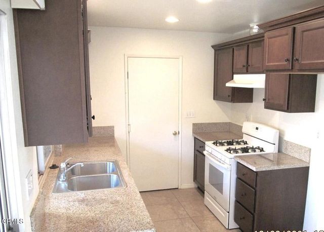 1243 Prairie Dog Circle, Ventura, CA 93003