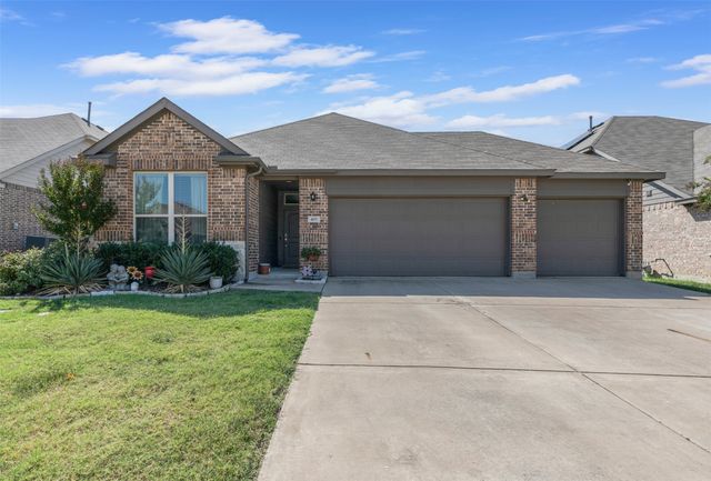 401 Evans Drive, Van Alstyne, TX 75495