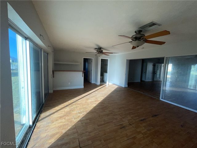 3018 NW 2nd PL, Cape Coral, FL 33993